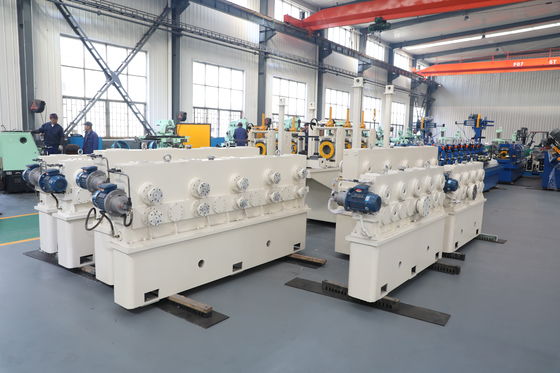 Rohrwalzmaschine 12 ̊76 mm für Möbelrohr- und Rohrkernherstellungsanwendungen