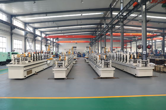 Stahlprofil-Rohr-Mühlmaschine für Gas-Transport-Quadrat-Rohr