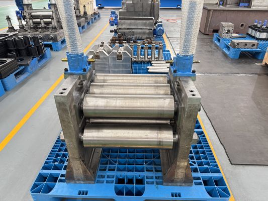 Kaltgewalztes Stahlmöbel-Rohr, das Maschine mit veränderbarer Länge herstellt